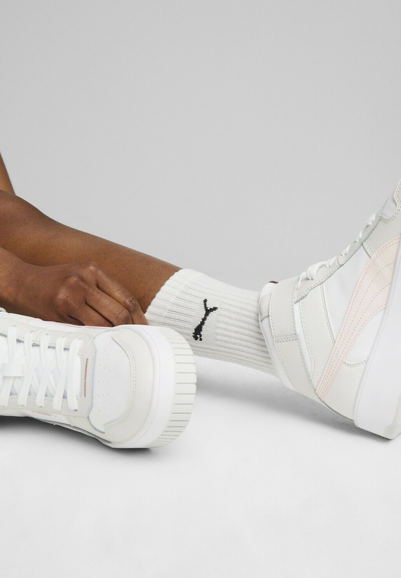 Puma CARINA STREET MID - Visoki športni copati - white frosty pink feather gray