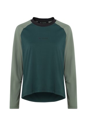 T-shirt de sport à manches longues avec corps vert foncé, manches vert clair, col noir et petit logo "Vaude" sur la poitrine.
