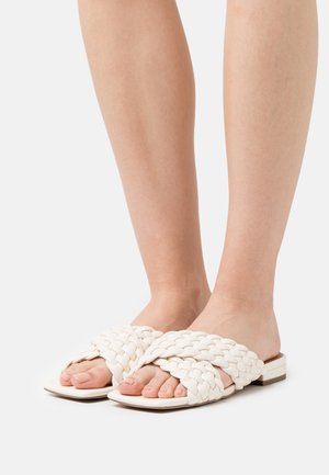 CROSSED BRAIDED FLATS - Iešļūcenes - offwhite