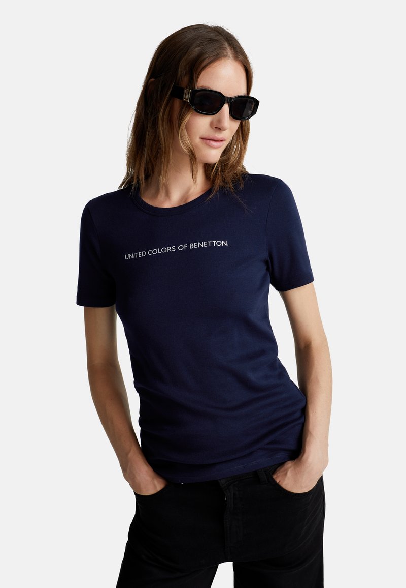 United Colors of Benetton WITH GLITTER PRINT LOGO - Triko s potiskem - blue
