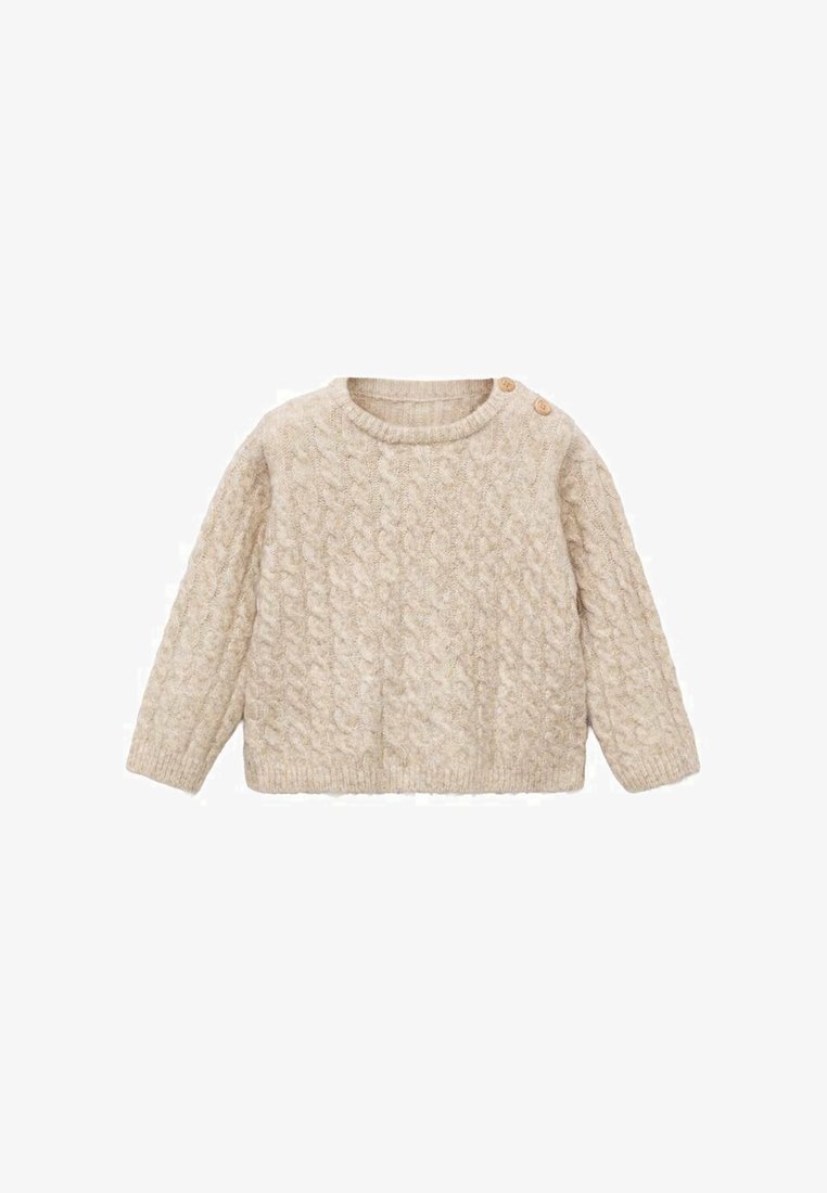 Bežaj pleten pulover za otroke z dolgimi rokavi, okroglo izrezan in z dvema lesenima gumboma na levem ramenu.