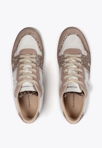 LOLA CASADEMUNT Trainers - bronze