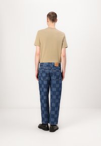 Marimekko BARREL JÄKÄLÄ UNISEX - Jeans baggy - mid indigo
