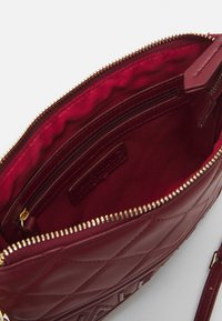 Valentino Bags ADA - Borsa a tracolla - bordeaux