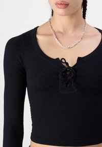 BDG Urban Outfitters KNOCKOUT BABY - Top dugih rukava - black