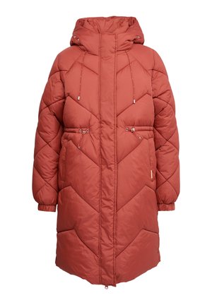 Roter gesteppter Puffermantel mit Kapuze, tailliert, mit zwei Fronttaschen und Zugbanddetails. Glatte Textur und lange Ärmel.