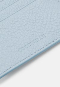 Coccinelle Denarnica - mist blue