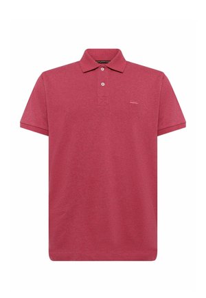 Rød polo t-shirt med korte ærmer, krave, to hvide knapper og diskrete syninger på brystet.