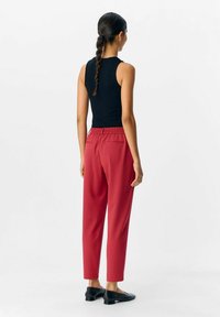 Object OBJLISA SLIM PANT - Pantalon classique - karanda red