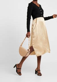 Anna Field Kofta - black