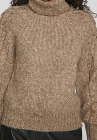 VILA Neule - dark brown