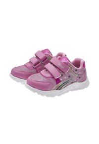 Chaussures de sport roses avec des sangles velcro, dessus scintillant, motifs d'étoiles et accents argentés. Elles disposent d'une semelle en caoutchouc blanc robuste.