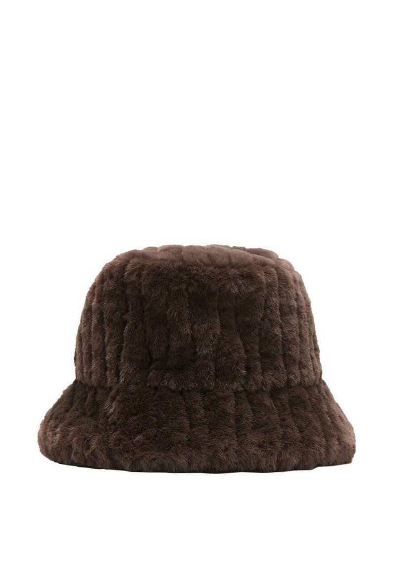 Chapeau seau en fausse fourrure marron, doux au toucher, avec une large visière inclinée vers le bas.