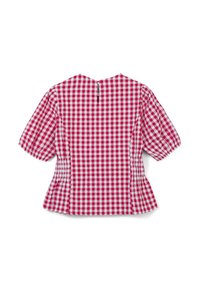 Blusa a maniche corte a scacchi rossi e bianchi con vita arricciata e chiusura sul retro con bottoni.