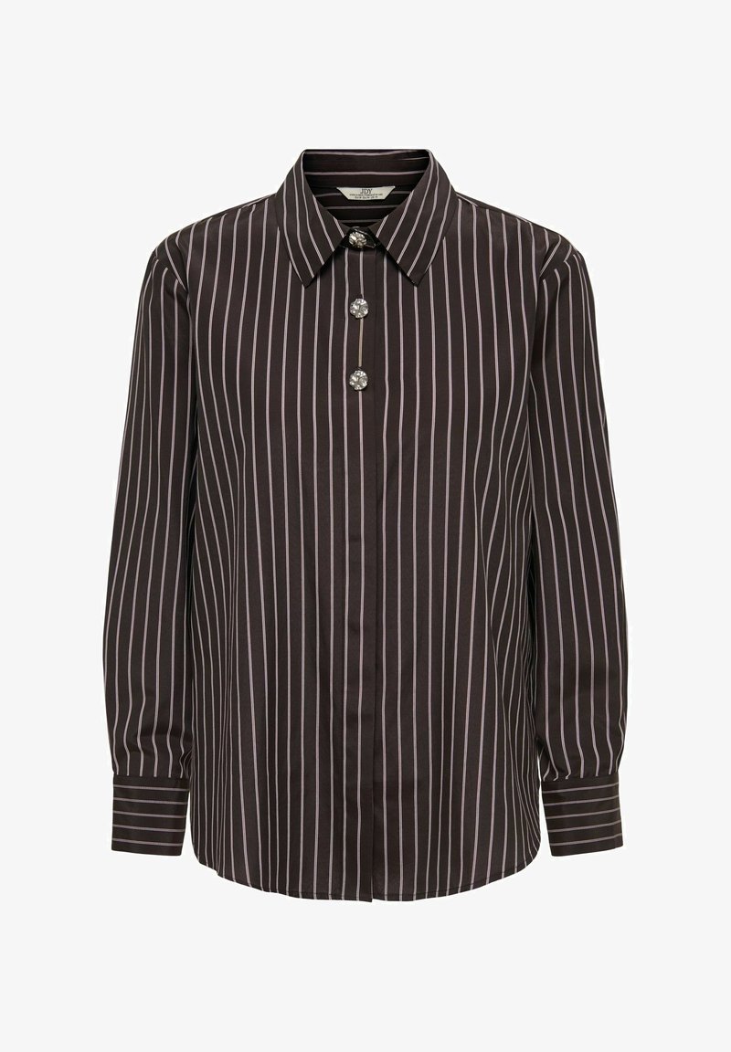 Chemise marron rayée à boutons, dotée d'un col, de manches longues et de boutons décoratifs imitant des cristaux sur le devant. Rayures verticales, texture lisse.