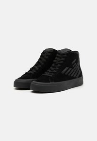 EA7 Emporio Armani Sneaker high - black