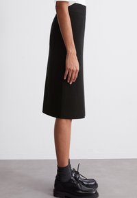 Marc O'Polo KOMPAKTER - Bleistiftrock - black