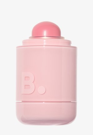 Rosa zylindrischer Lippenbalsambehälter mit abgerundetem Deckel und geprägtem "B."-Logo auf der Vorderseite vor weißem Hintergrund.