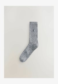 Selectat, grey twisted