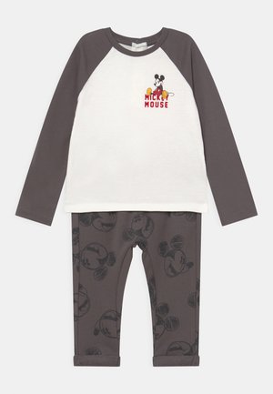 SMALL MICKEY RAGLAN SET - Broek - snow white/blackened pearl