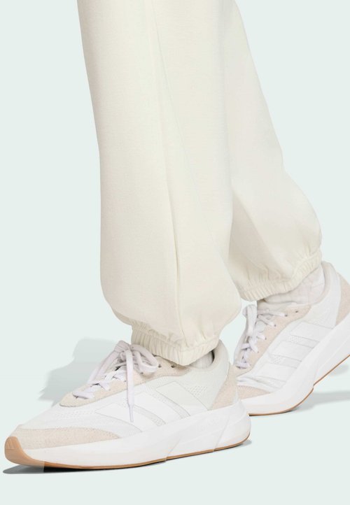 adidas Pantalón holgado Soft Lux — photo 4