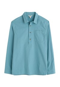 Turkusowa koszulka polo z długim rękawem, wykonana z rypsowej tkaniny, z przednią kieszenią, kołnierzykiem na trzy guziki i kontrastowym przeszyciem.