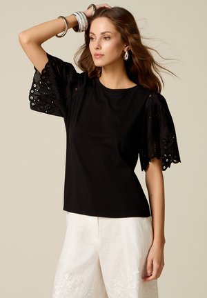 Oltre, Camiseta estampada - nero