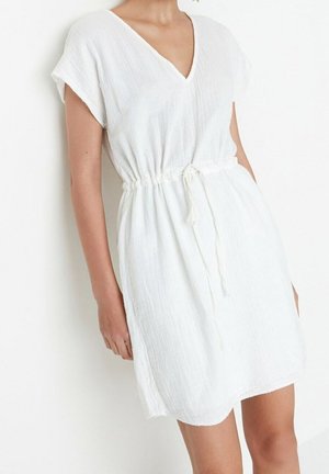 Trendyol, Robe de jour - beige