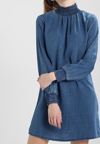ONLY Jeansklänning - blue denim