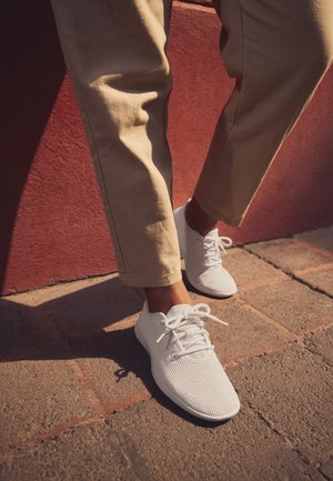Allbirds TREE RUNNERS - Sneaker low - kaikoura white (white sole)
