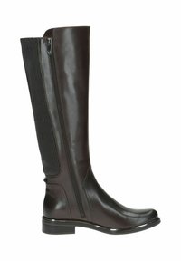 Botte en cuir marron hauteur genou avec un panneau latéral texturé, fermeture à glissière sur le côté et un petit talon empilé. Surface lisse et design épuré.