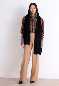 Calvin Klein CHUNKY OPEN SCARF - Scarf - black