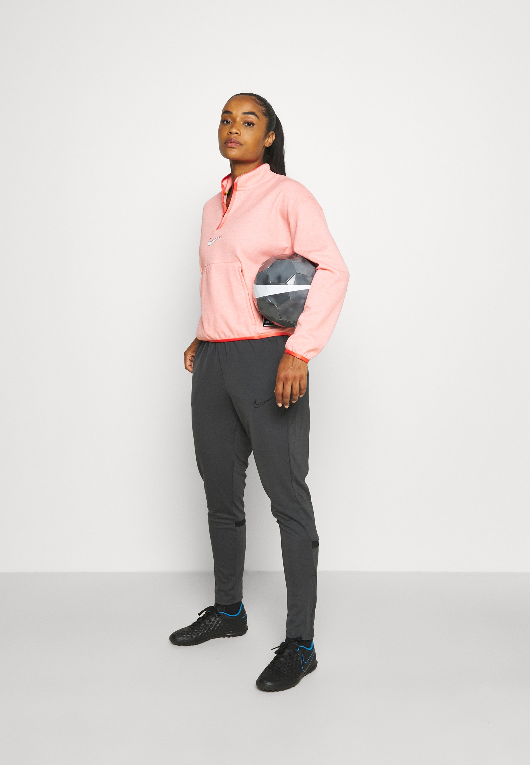 Women FC MIDLAYER - Long sleeved top Women FC MIDLAYER - Long sleeved top