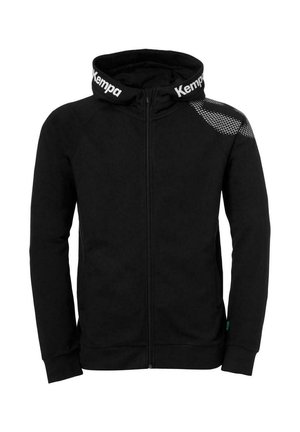 Hoodie zippé noir en tissu doux, doté d'un col montant avec un logo et d'un accent à motif sur l'épaule.