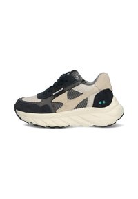 Baskets avec une tige en mesh beige et noir, des accents en daim, une épaisse semelle intermédiaire blanche et des détails en point vert sur le talon.