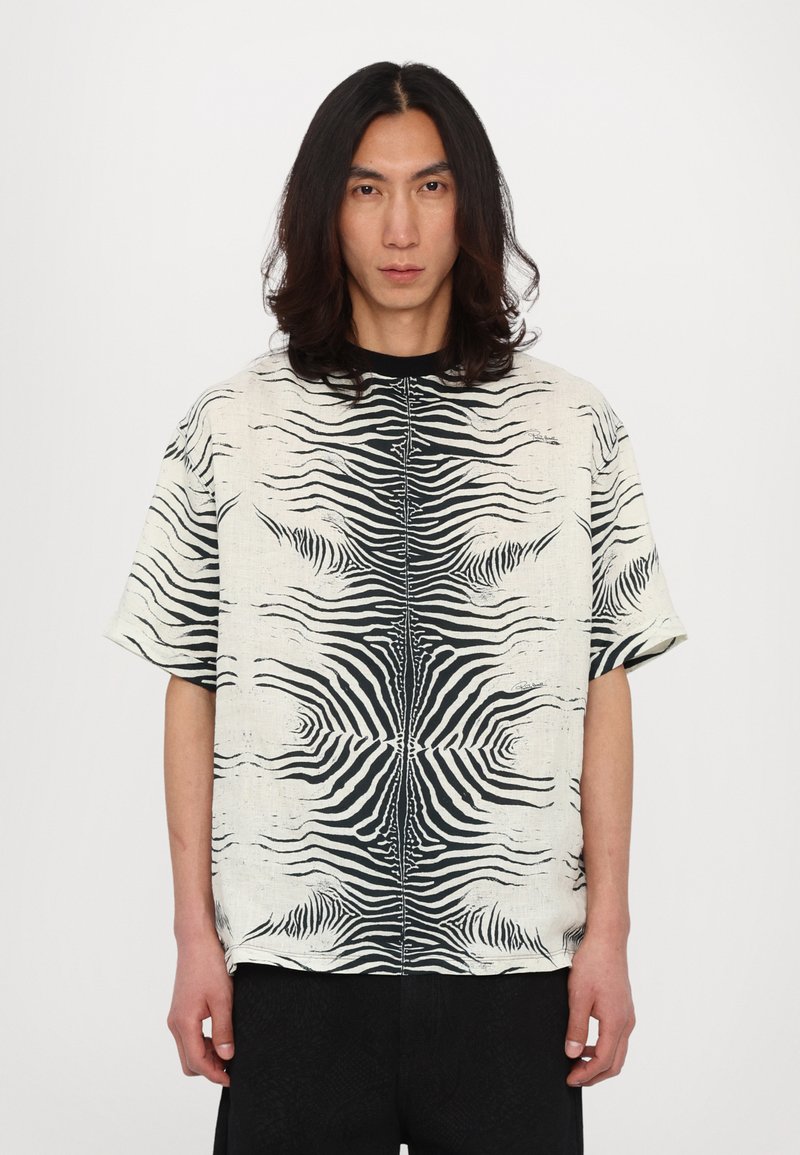 Roberto Cavalli - MINI ZEBRA COOL FIT TEE - Tričko s potlačou - white/black, Zväčšiť