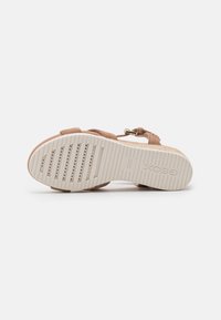 Geox Espadrilky - nude