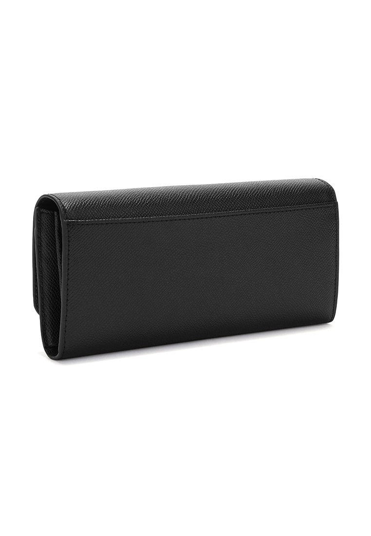 Zwarte textured leren portemonnee met een omgevouwen flap, rechthoekige vorm en zichtbare stiksels langs de randen.