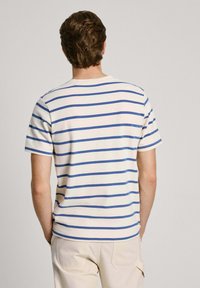 Pepe Jeans ALESSANDRO - Apdrukāts T-krekls - ivory white