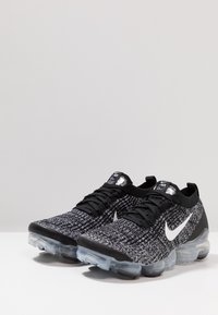 Nike Performance Silniční běžecké boty - black
