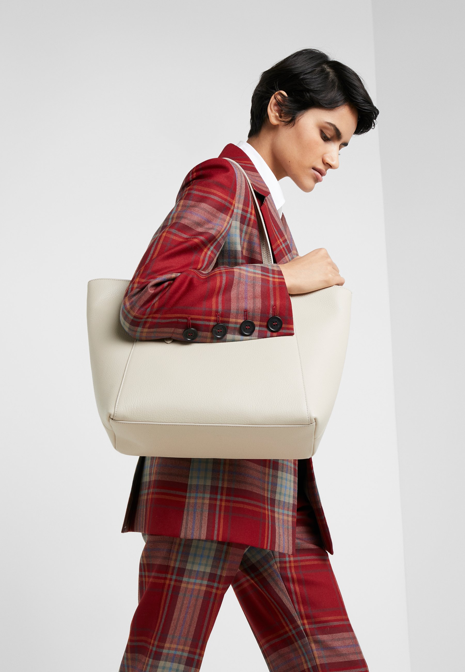 Coccinelle Shoppingveske seashell Zalando.no Coccinelle Shoppingveske seashell Zalando.no