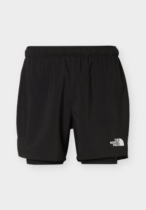 Juodi sportiniai šortai su vidine spaudžiamojo sluoksniu, elastiniu liemene ir „The North Face“ logotipu apatiniame dešiniajame šlaunies kampe.