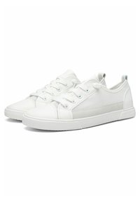Keddo Trainers - white