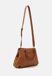 Laryn Luxury Satchel Black
