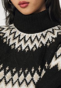 ONLY Petite ONLMARJANA HIGHNECK - Camisola - black/pumice stone/taupe gray
