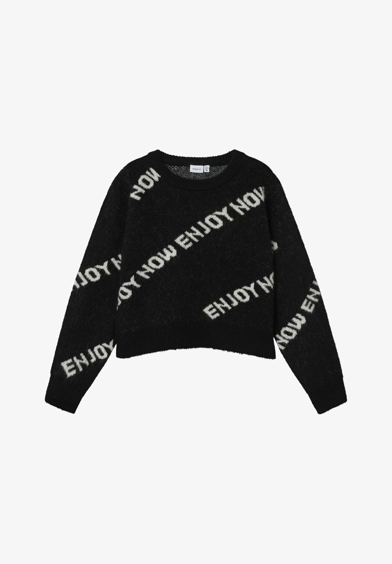Maglione corto nero con texture pelosa, caratterizzato da lettering bianco in diagonale "ENJOY NOW", colletto e polsini a coste.