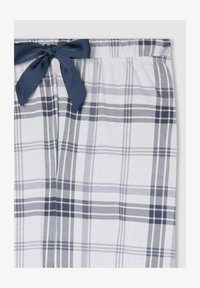 Non selezionato, var celeste chiaro