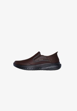 Skechers SLADE COOPER - Zapatos sin cordones - red brown