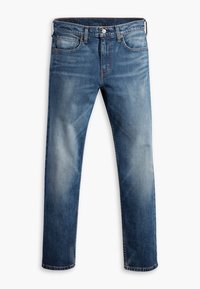 Vaqueros de mezclilla de color azul medio con un lavado desvanecido, diseño de pierna recta, cinco bolsillos, detalles de costura y cierre de cremallera.