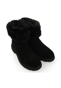 Botas de tobillo de ante negro con un grueso puño de pelo sintético y suela de goma texturizada. Diseñadas para brindar calidez y comodidad durante las temporadas más frías.